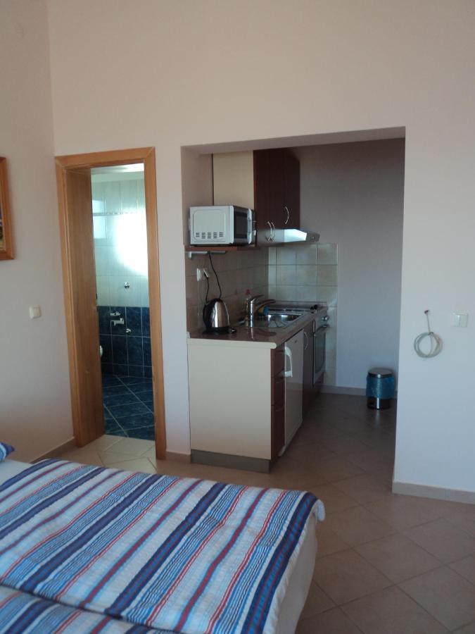 Apartments Delfini Светі Филип-і-Яков Екстер'єр фото