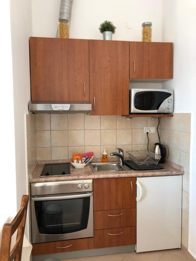 Apartments Delfini Светі Филип-і-Яков Екстер'єр фото
